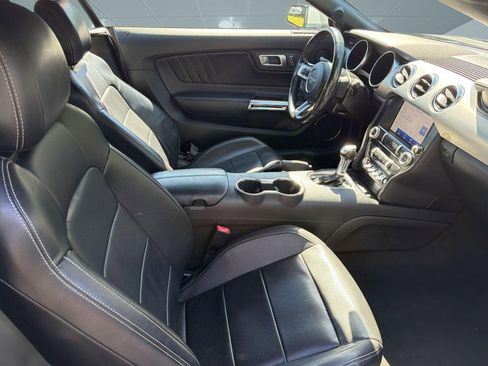 Used 2022 Ford Mustang Premium RWD image 29