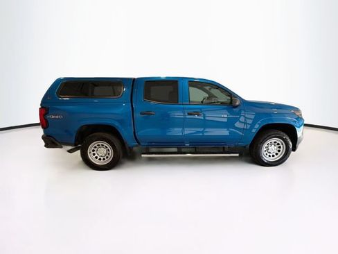 Used 2023 Chevrolet Colorado W/T w/ Advanced Trailering Package AWD/4WD image 8