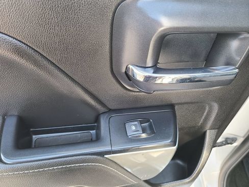 Used 2018 Chevrolet Silverado 1500 LT w/ All Star Edition AWD/4WD image 17
