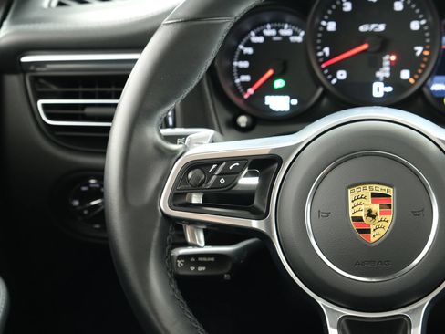 Used 2021 Porsche Macan GTS AWD/4WD image 13