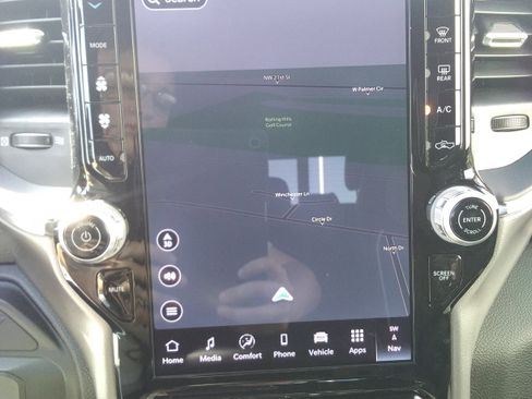 New 2026 RAM 2500 Laramie w/ Towing Technology Group image 32