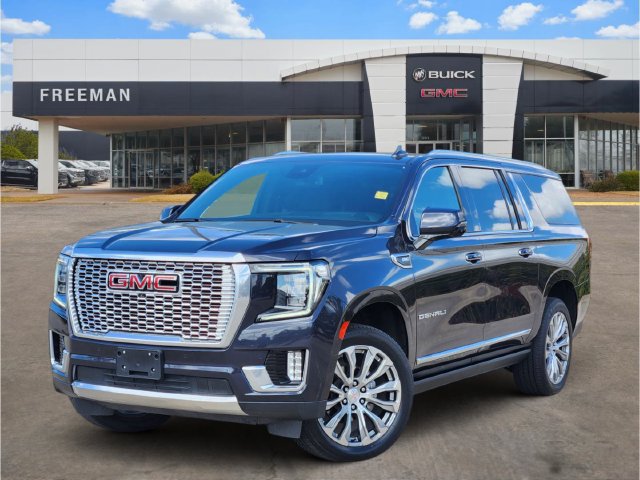 Used 2023 GMC Yukon XL Denali AWD/4WD image 1