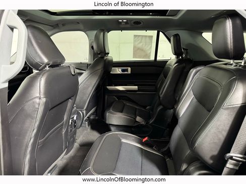 Used 2023 Ford Explorer Limited w/ Limited Technology Package image 54