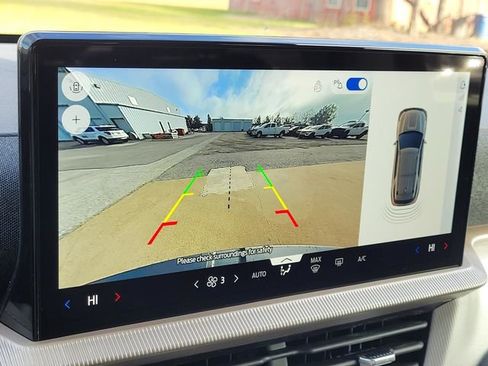 New 2026 Ford Explorer Active image 15