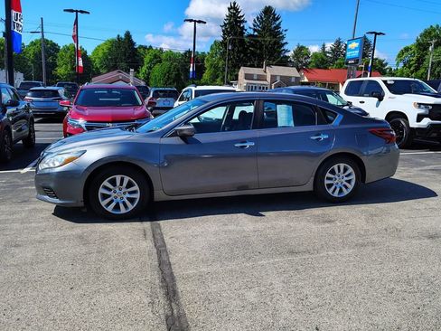 Used 2018 Nissan Altima 2.5 S w/ S Convenience Package FWD image 8