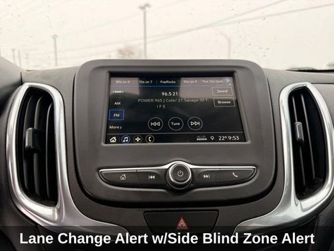 Used 2019 Chevrolet Equinox LT w/ Driver Convenience Package image 27