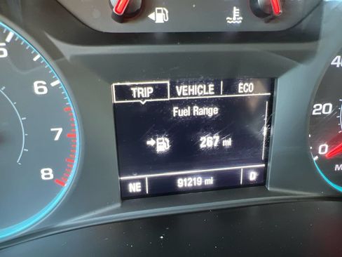 Used 2020 Chevrolet Traverse LT AWD/4WD image 26