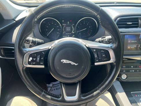 Used 2018 Jaguar F-PACE Prestige AWD/4WD image 22