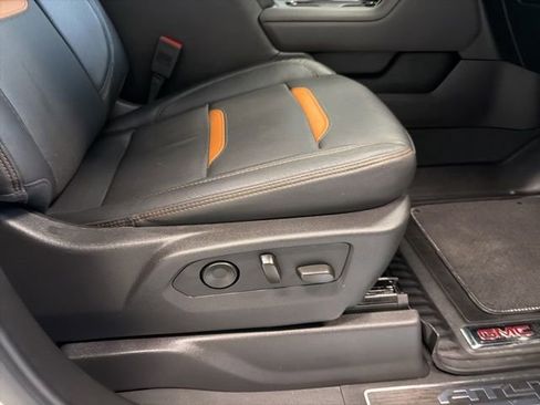 Used 2024 GMC Sierra 1500 AT4 w/ Technology Package image 20