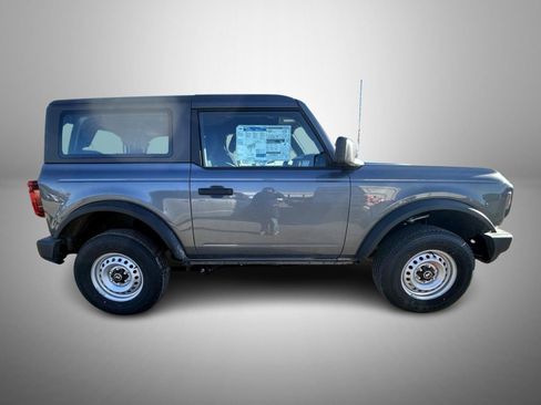 New 2025 Ford Bronco 2-Door image 4
