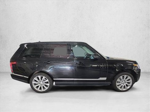 Used 2015 Land Rover Range Rover Supercharged AWD/4WD image 4