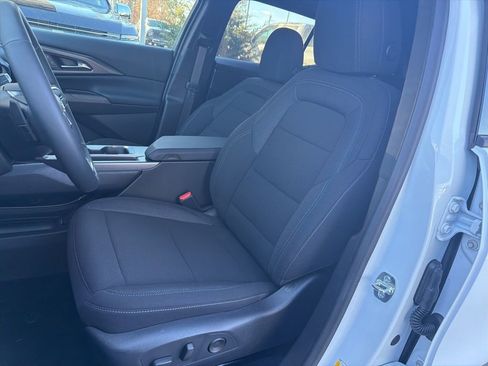 New 2026 Chevrolet Equinox EV LT w/ Comfort Package image 14