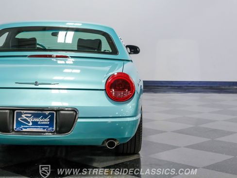 Used 2002 Ford Thunderbird image 30