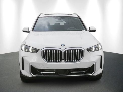 Used 2026 BMW X5 sDrive40i w/ Parking Assistance Package RWD image 2