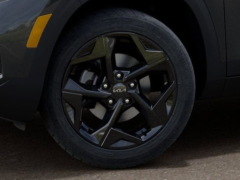 New 2026 Kia Seltos EX FWD image 9