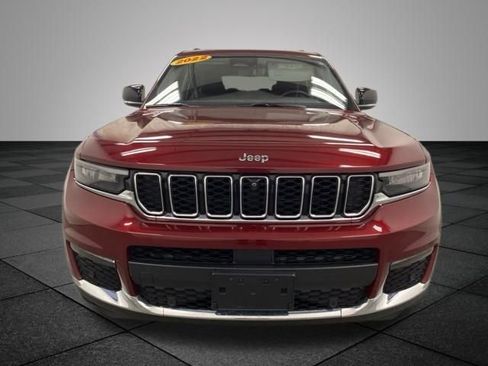 Used 2022 Jeep Grand Cherokee L Limited w/ Luxury Tech Group II image 2