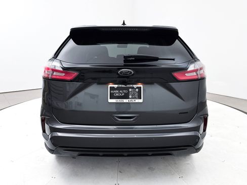 Used 2023 Ford Edge SE w/ Black Appearance Package image 14
