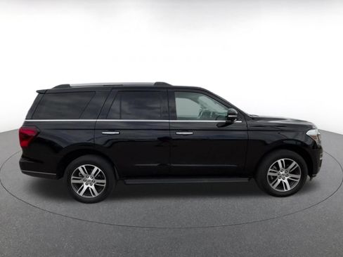 Used 2024 Ford Expedition Limited RWD image 15