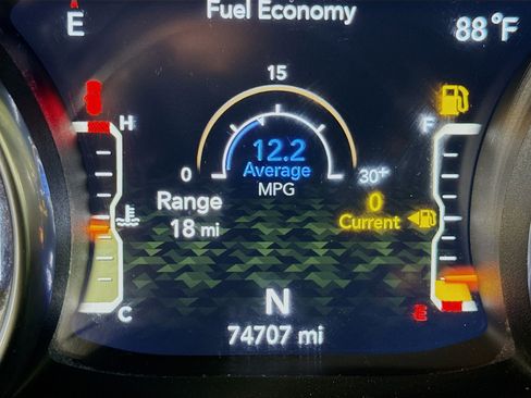 Used 2018 Jeep Wrangler Unlimited Rubicon image 14