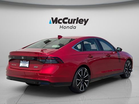 Certified 2024 Honda Accord Touring image 3