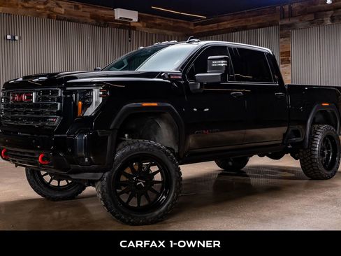 Used 2024 GMC Sierra 2500 AT4 w/ AT4 Premium Plus Package image 5