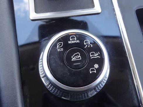 Used 2024 Mitsubishi Outlander SE FWD image 29