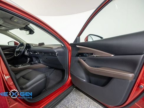 Used 2020 MAZDA CX-30 AWD w/ Premium Package image 40