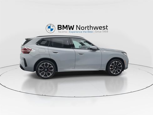 Used 2026 BMW X3 xDrive30 w/ Premium Package image 4