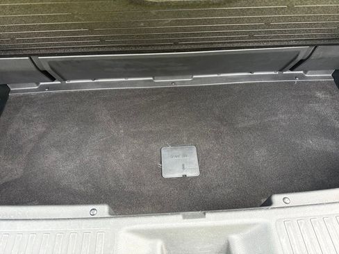 Used 2023 Honda Pilot LX image 18