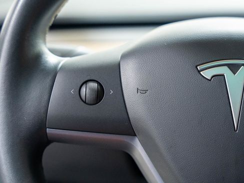 Used 2019 Tesla Model 3 Long Range image 59