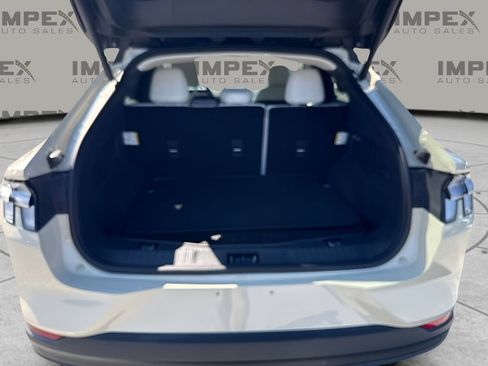 Used 2025 Ford Mustang Mach-E Premium AWD/4WD image 27