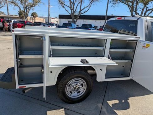 New 2026 Ford F250 XL w/ XL Chrome Package image 12