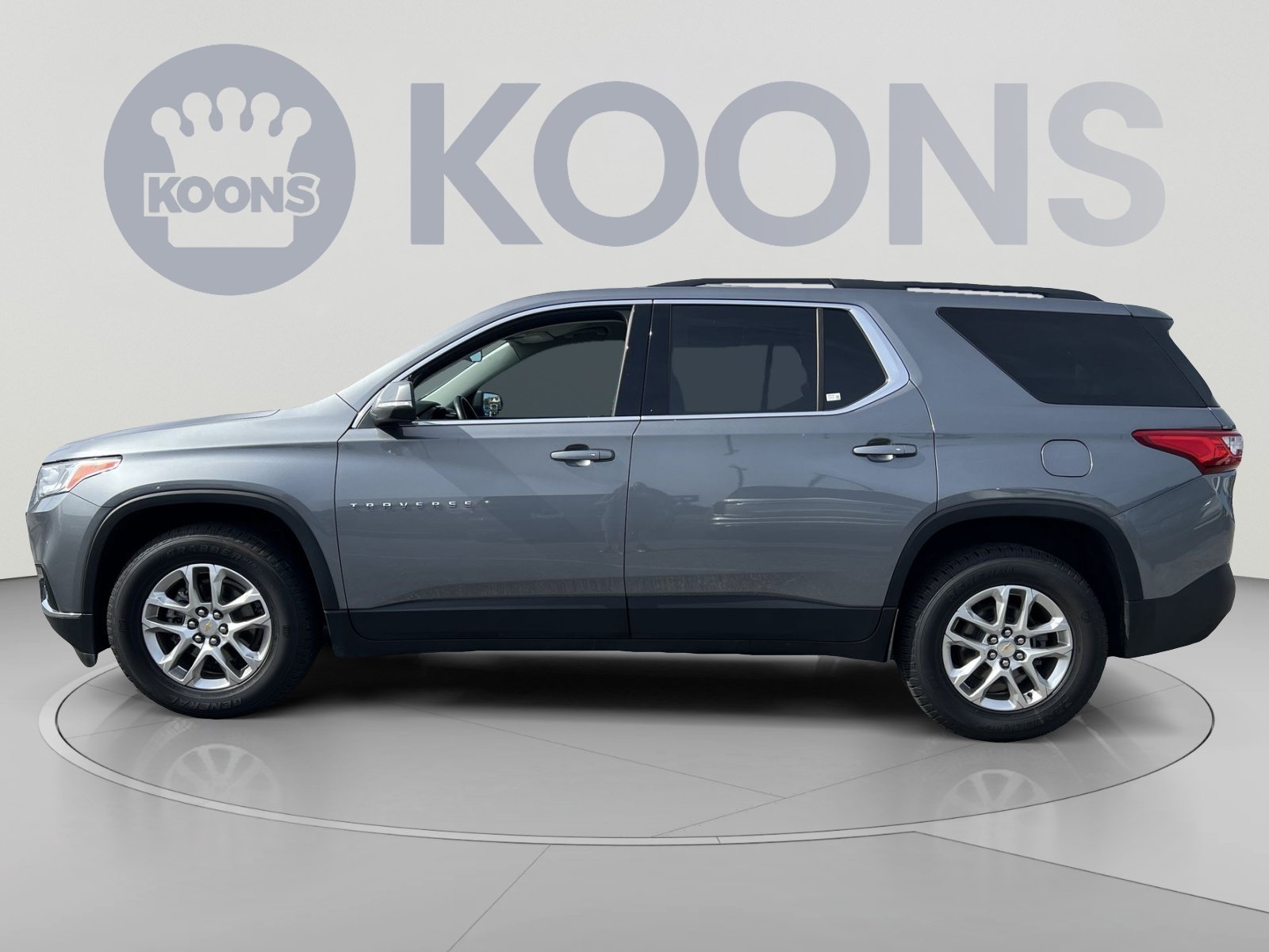 Used 2021 Chevrolet Traverse LT AWD/4WD image 2