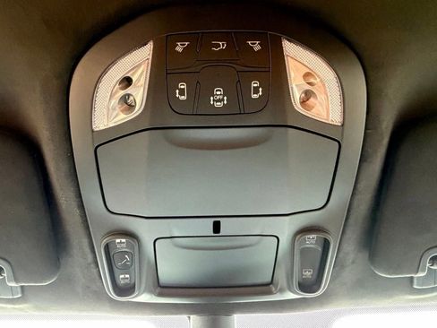 New 2026 Chrysler Pacifica Pinnacle FWD image 27