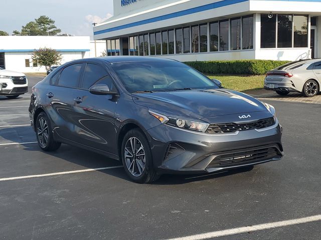 Used 2024 Kia Forte LXS w/ LXS Technology Package FWD image 32