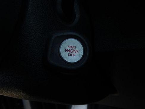 Used 2015 Volkswagen Eos Final Edition image 14