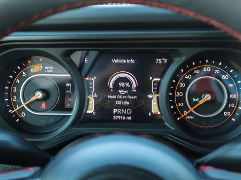 Used 2024 Jeep Wrangler Unlimited Rubicon w/ Convenience Group image 26