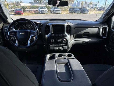 Used 2022 Chevrolet Silverado 1500 LT w/ Bed Protection Package image 14