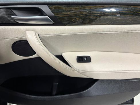 Used 2013 BMW X3 xDrive35i image 11