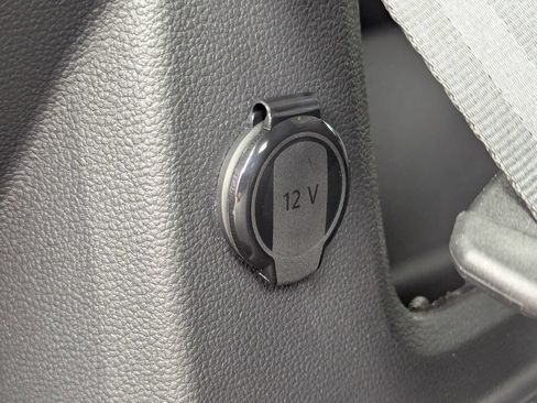New 2026 Volkswagen Atlas SE AWD/4WD image 32