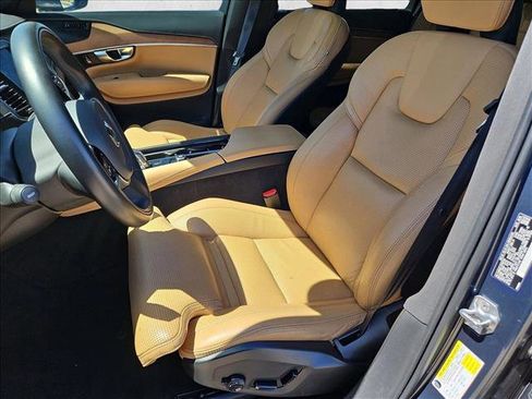 Used 2019 Volvo XC90 T8 Inscription w/ Advanced Package image 16
