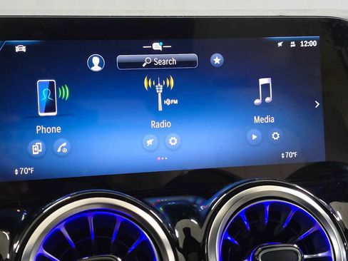 Certified 2025 Mercedes-Benz GLB 250 4MATIC image 30