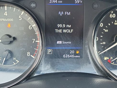 Used 2020 Nissan Rogue Sport S image 23