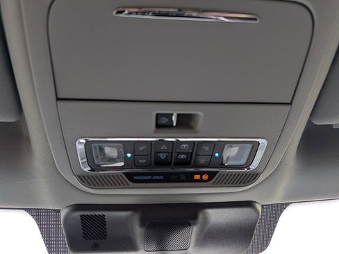 New 2026 Ford F250 Lariat w/ Black Appearance Package image 25