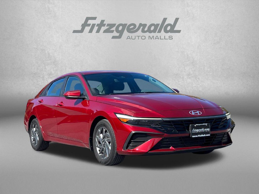 Used 2024 Hyundai Elantra SEL FWD 360° Tour