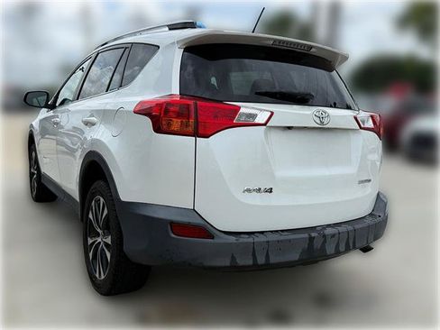 Used 2015 Toyota RAV4 Limited w/ Technology Package FWD image 5