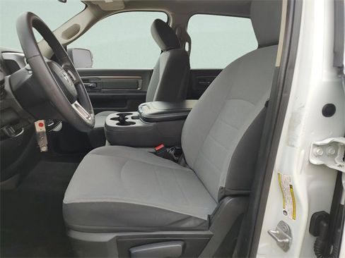 Certified 2022 RAM 1500 Classic SLT w/ Electronics Group image 26