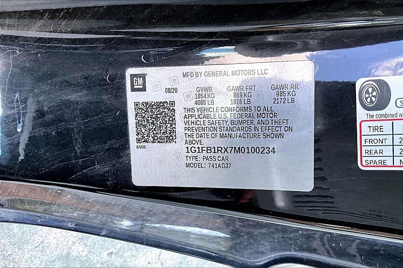 Used 2021 Chevrolet Camaro LS RWD image 25