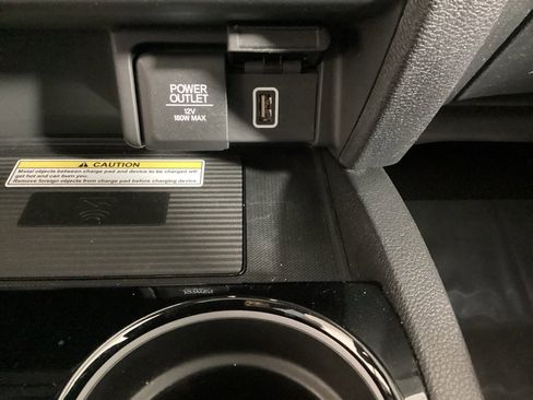 Used 2019 Honda Pilot Elite image 35