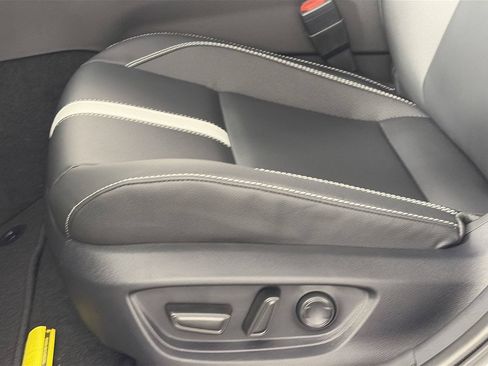 New 2026 Toyota Camry SE FWD image 18